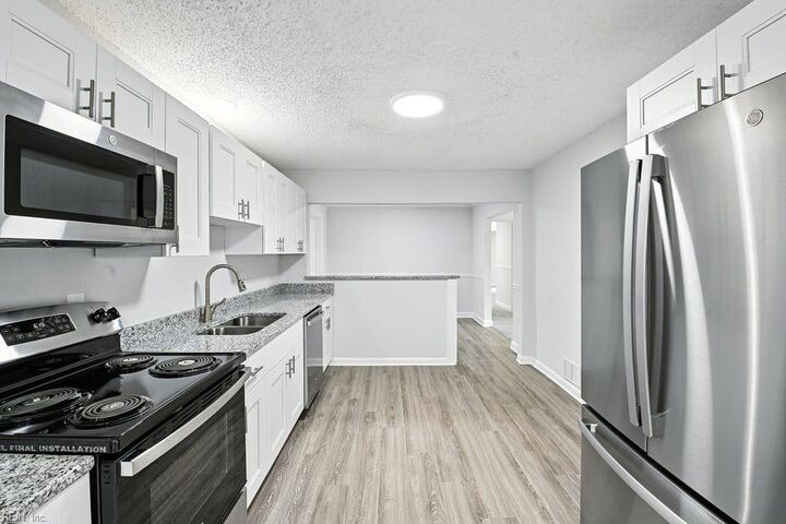 Property Photo:  5004 Wellston Ct  VA 23464 