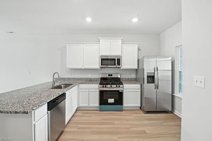 Property Photo: 1518 Independence Blvd VA 23608