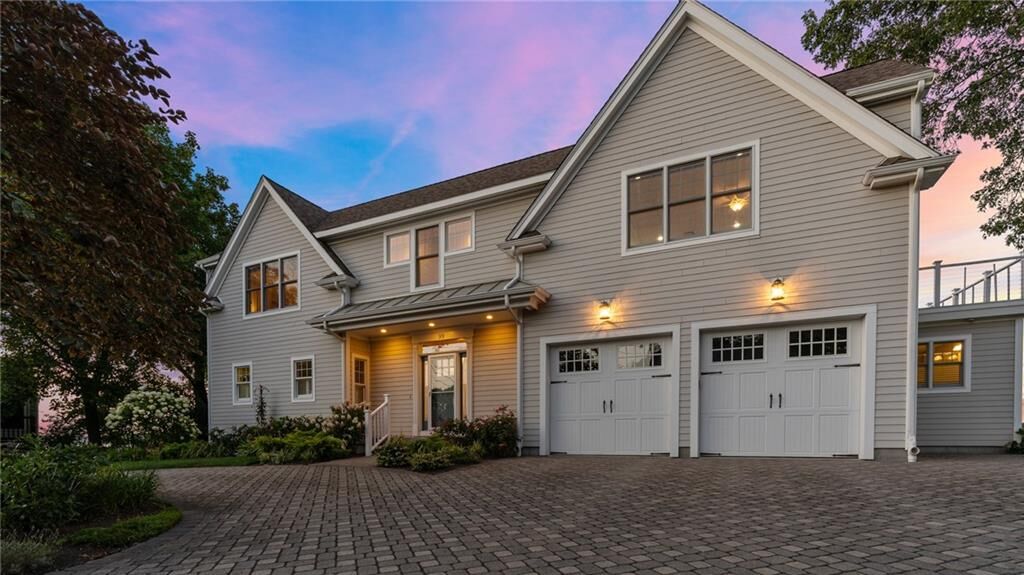 Property Photo:  99 Boyce Avenue  RI 02806 