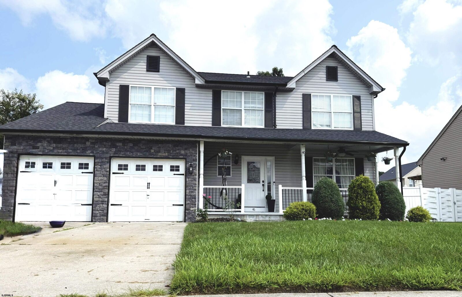 Property Photo: 46 Crestwood Cir Cir NJ 08234