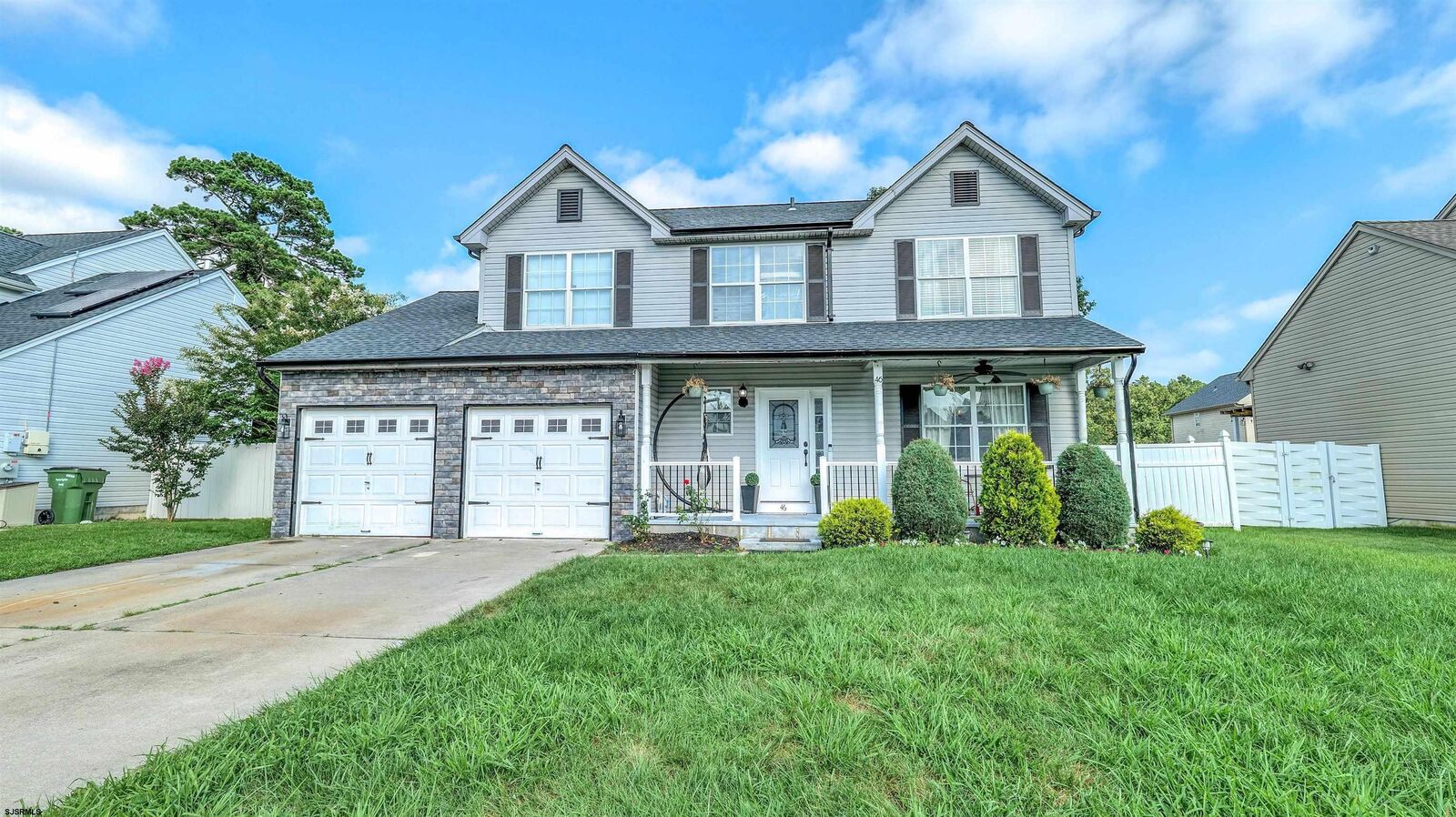 Property Photo:  46 Crestwood Cir Cir  NJ 08234 