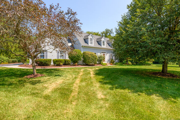 Property Photo:  32 Linda Lane  CT 06074 