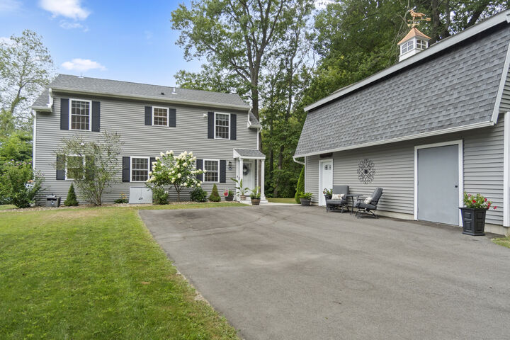 Property Photo:  87E Cottage Road  CT 06370 