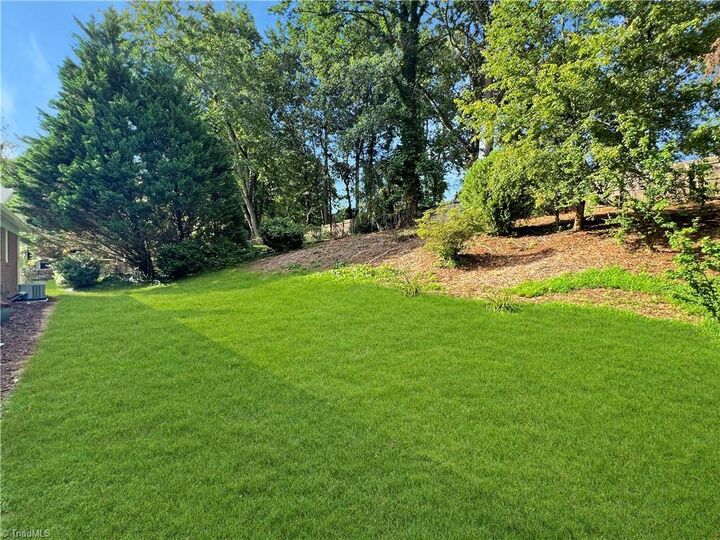 Property Photo: 1508 Cedar Lane NC 28697