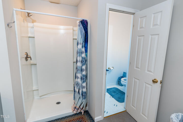 Property Photo: 4324 Old Lewis Farm Road NC 27604
