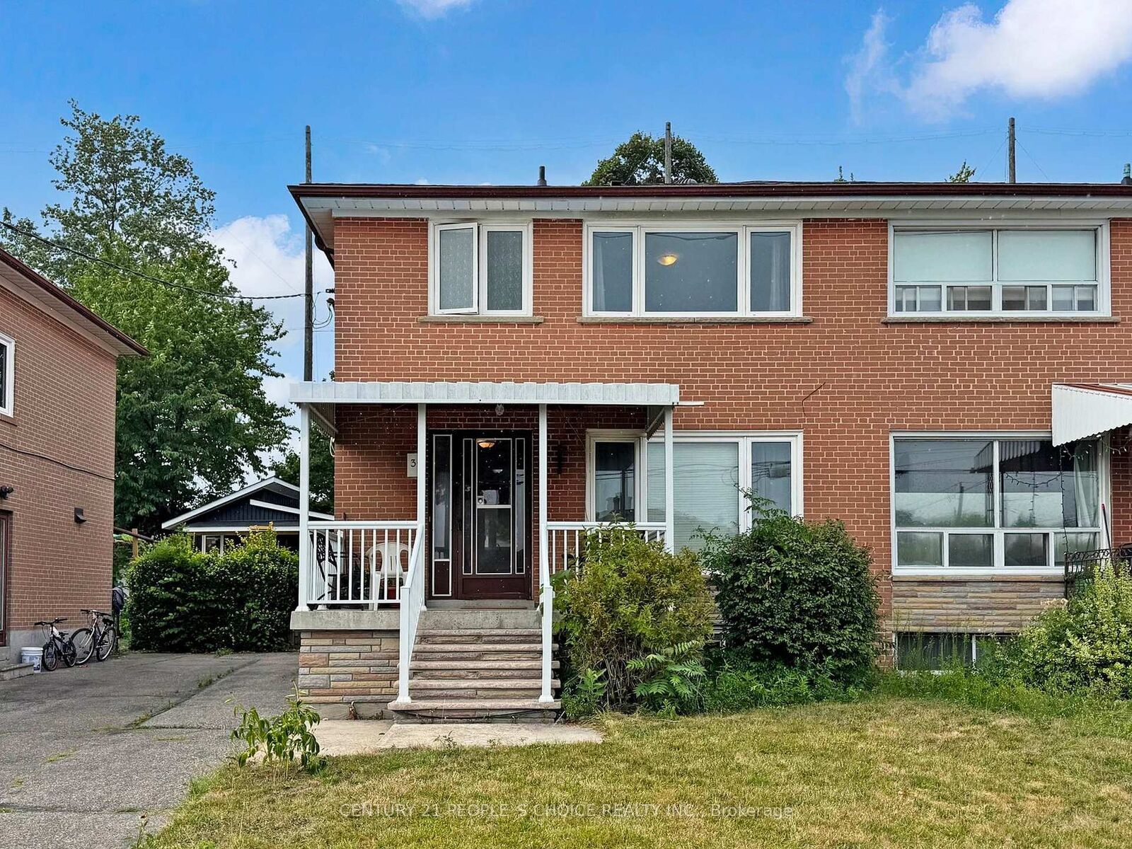 Photo de la propriété:  37 Foxrun Avenue  ON M3L 1L9 