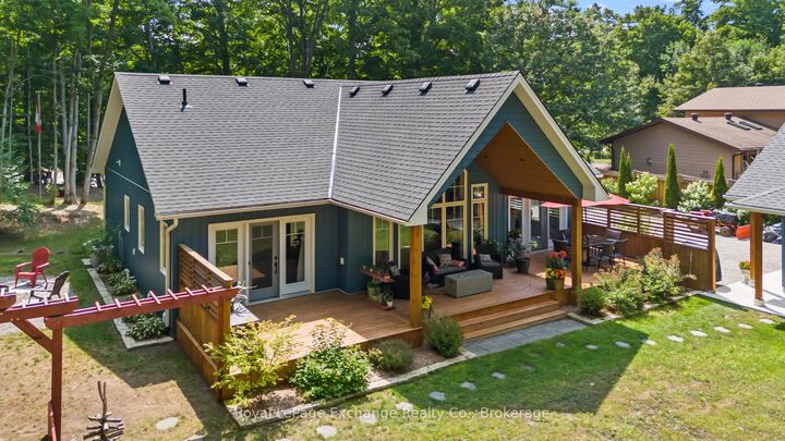 Property Photo: 73 Bunnyview Drive ON N0H 2G0