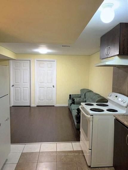 Photo de la propriété:  40 Palm Tree Road Bsmt  ON L6V 4N6 