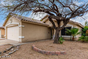 Property Photo:  512 S 93rd Way  AZ 85208 