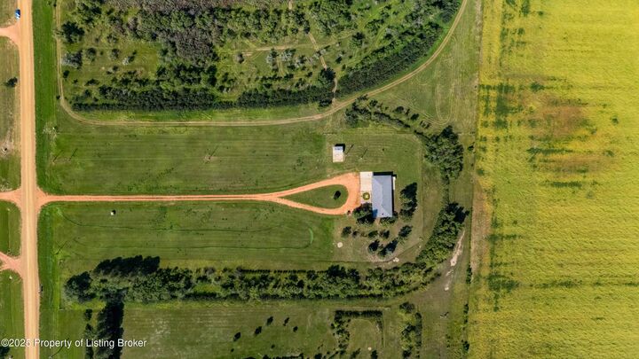 Property Photo: 12811 30th Street SW ND 58622