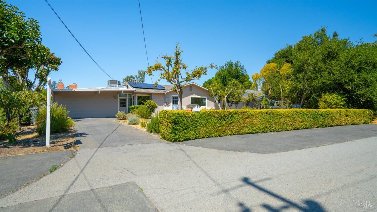 Property Photo: 765 Sun Lane CA 94947