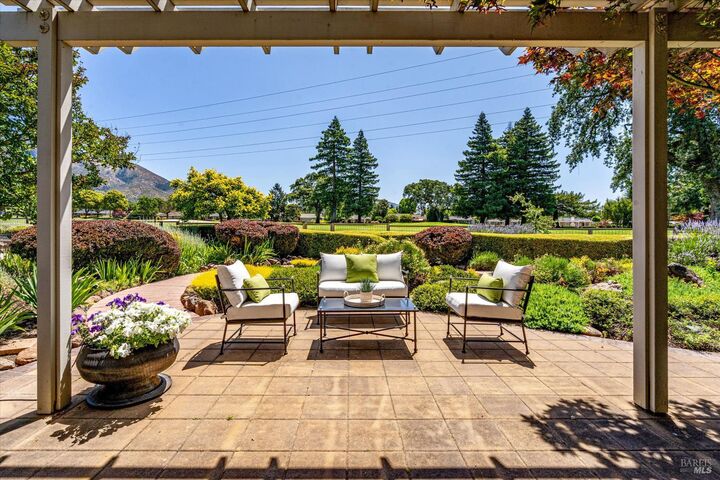 3 Autumn Leaf Place  Santa Rosa CA 95409 photo