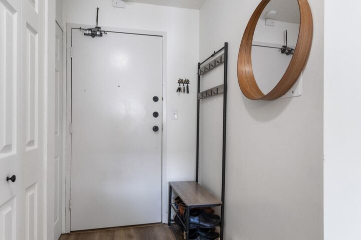 Property Photo: 642 E 7th Avenue 305 BC V5T 1P1