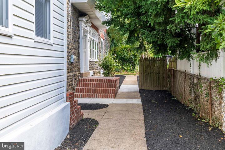 Photo de la propriété: 4845 Pulaski Avenue PA 19144