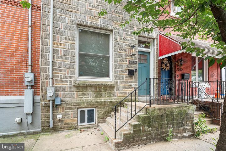 Property Photo: 2340 W Thompson Street PA 19121