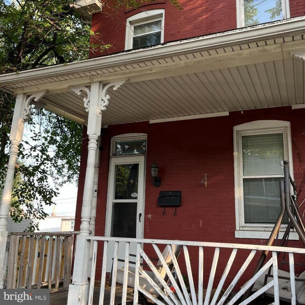 Property Photo:  1503 Elmtree  MD 21226 