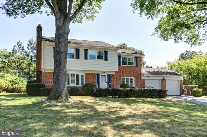 Property Photo:  417 Candlewyck Road  PA 17011 