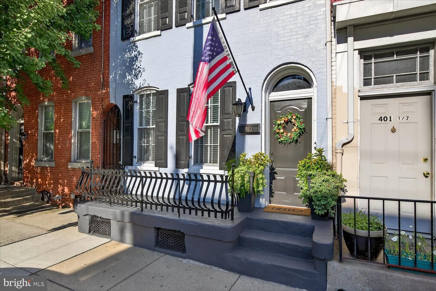 Property Photo:  403 N Queen Street  PA 17603 