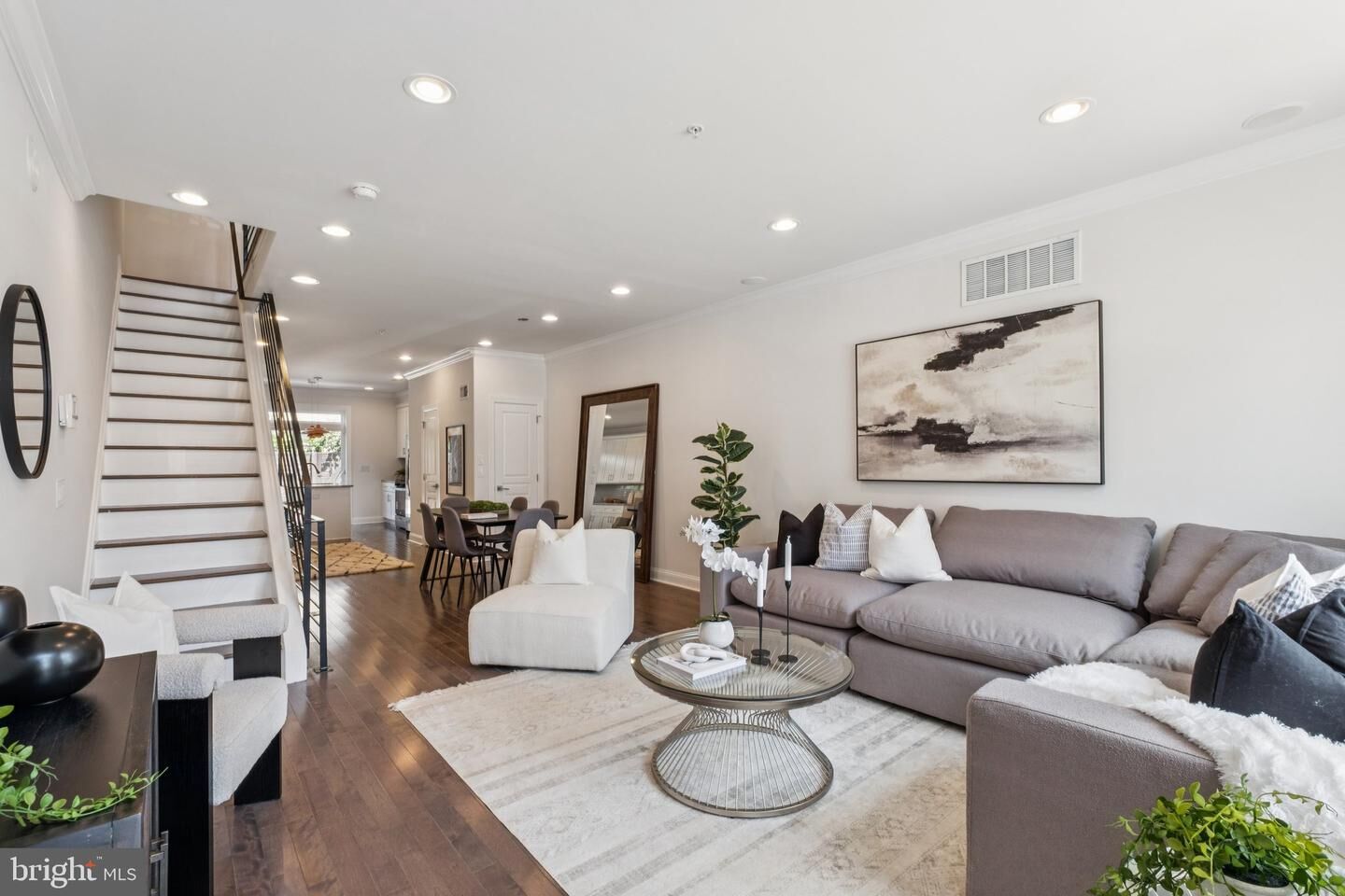 Property Photo: 2529 W Oxford Street PA 19121