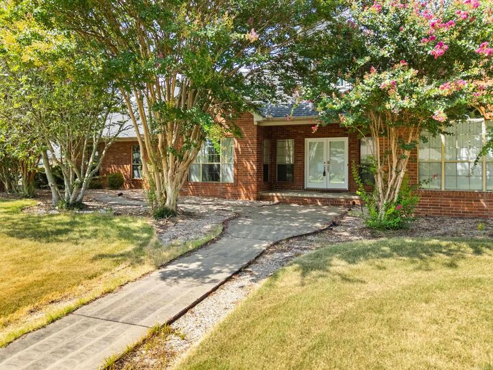 Property Photo: 930 Enderlin AR 72034