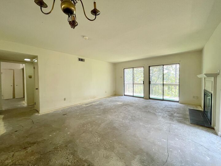 Property Photo:  1201 N Pierce Street  AR 72207 