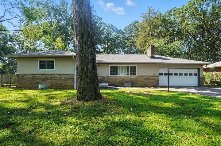 Property Photo: 2727 Alder Vista Drive OH 43231