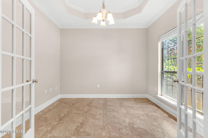 Property Photo: 36 Dickens Drive FL 32439