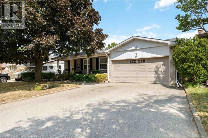 Property Photo:  15 Burdock Boulevard  ON N3R 6B5 