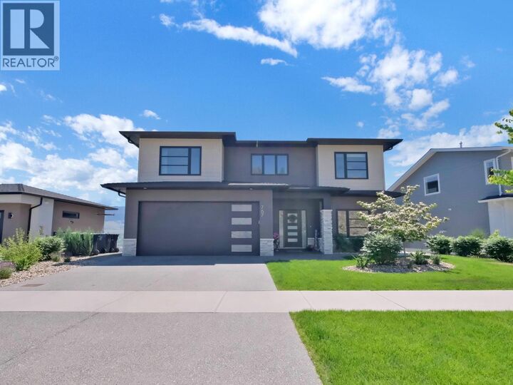 767 Acadia Street  Kelowna BC V1V 0A8 photo