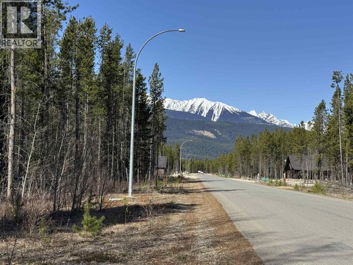 Property Photo:  1015 18th Avenue  BC V0E 2Z0 