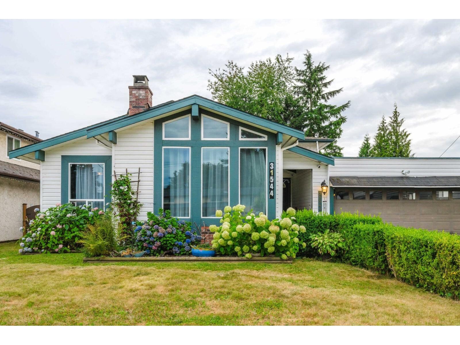 Photo de la propriété: 31544 Sunnyside BC V2T 4B3