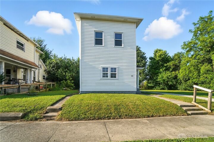 Property Photo:  305 Catherine Street  OH 45505 