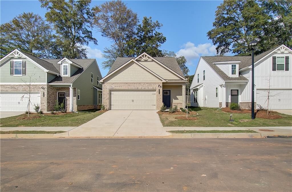 Property Photo: 2208 Croghan Drive GA 30228