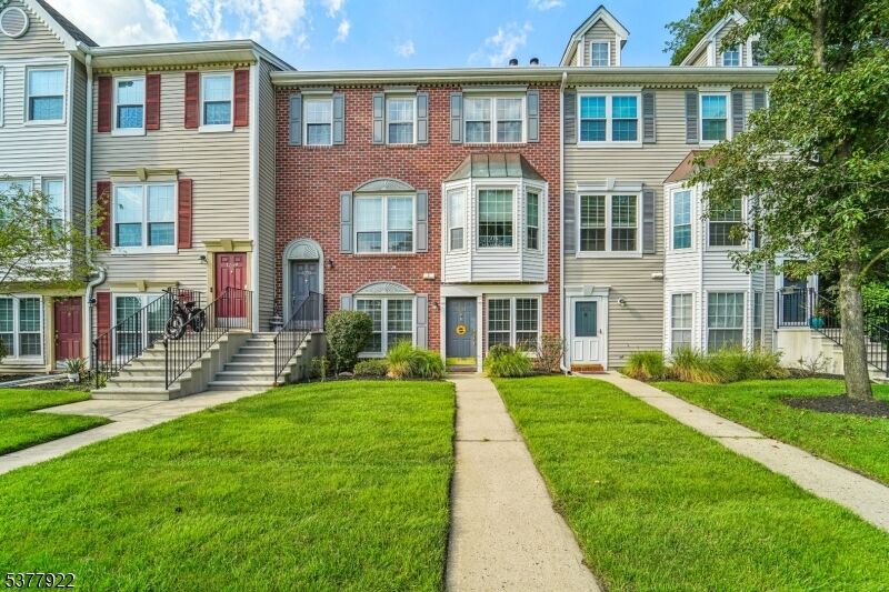 Property Photo:  1271 Heath Ct 1271  NJ 07430 
