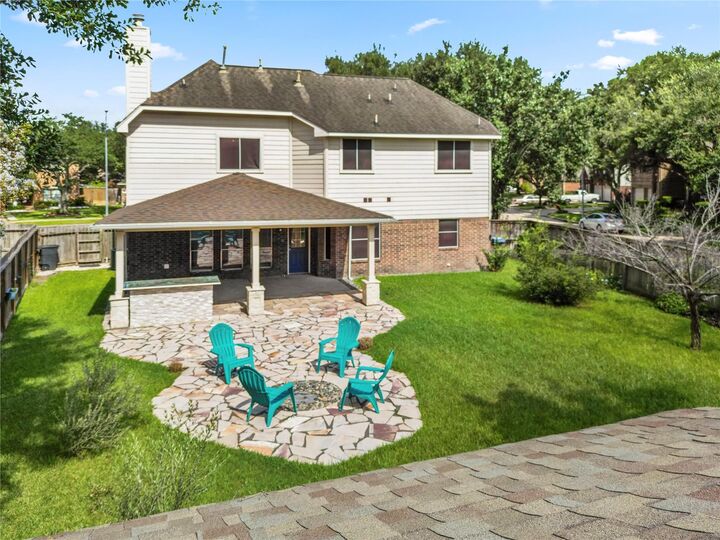 Property Photo: 9203 Baber Run Circle TX 77095