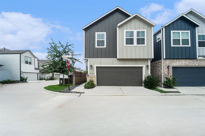 Property Photo:  4101 Split Ivy Drive  TX 77080 
