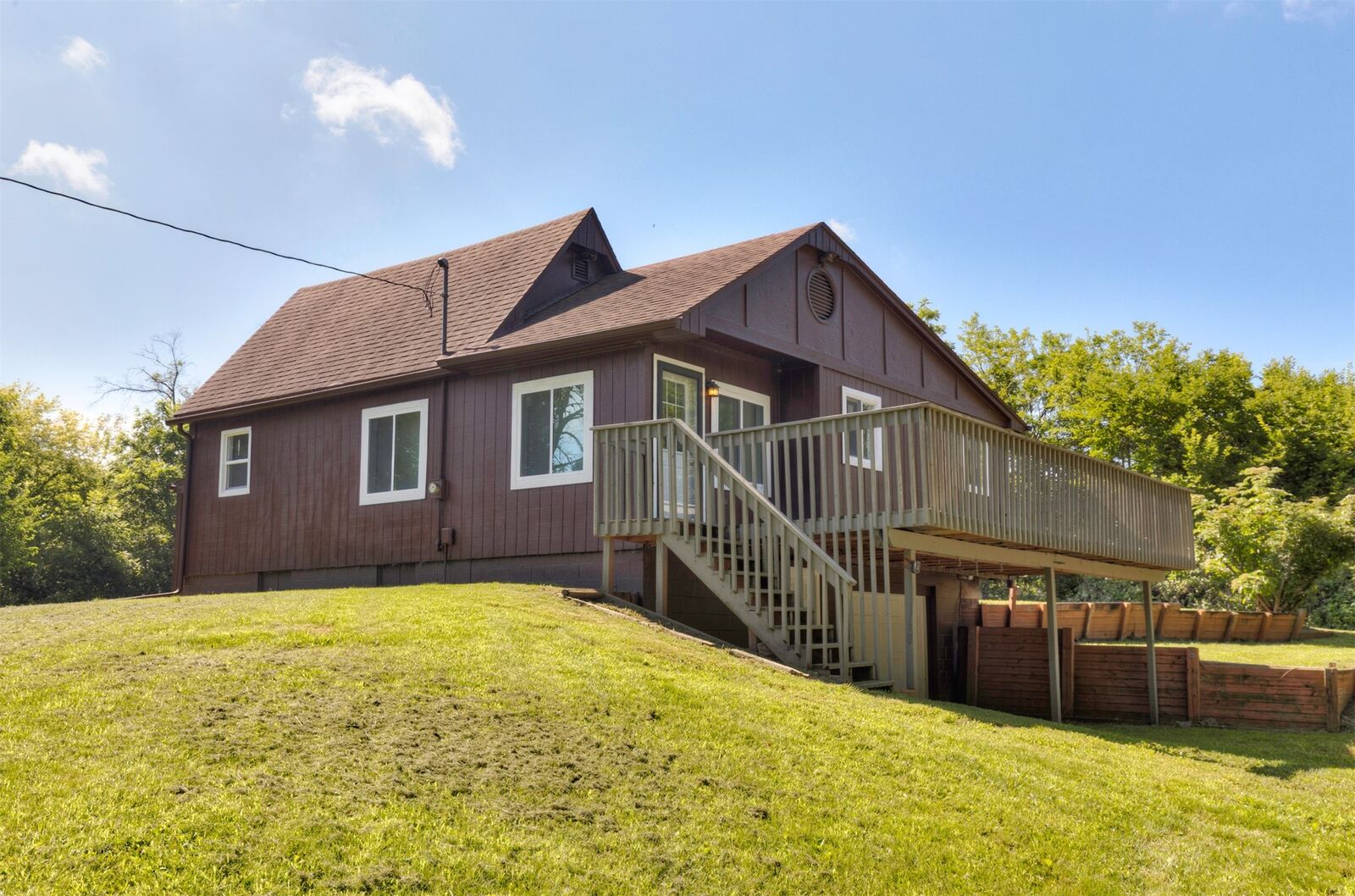 Property Photo:  4695 E Spring Street  IA 50047 