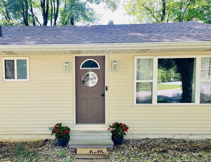 Property Photo: 611 Russell Road IN 47610