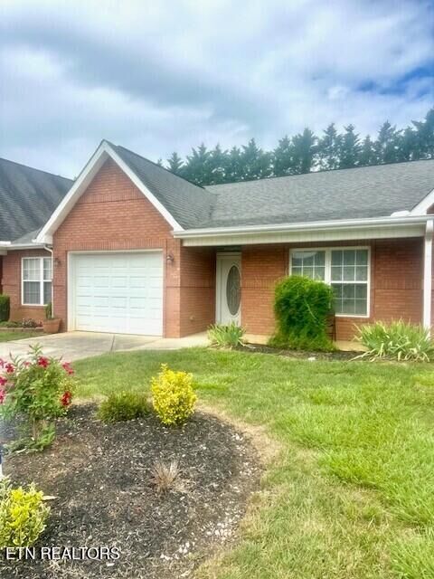 2537 Keeneland Drive  Maryville TN 37803 photo