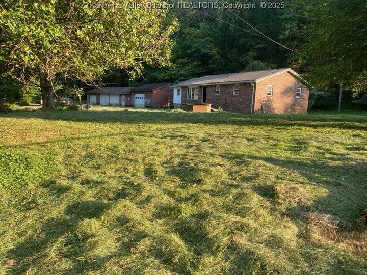 1473 Mile Fork Road  Charleston WV 25312 photo