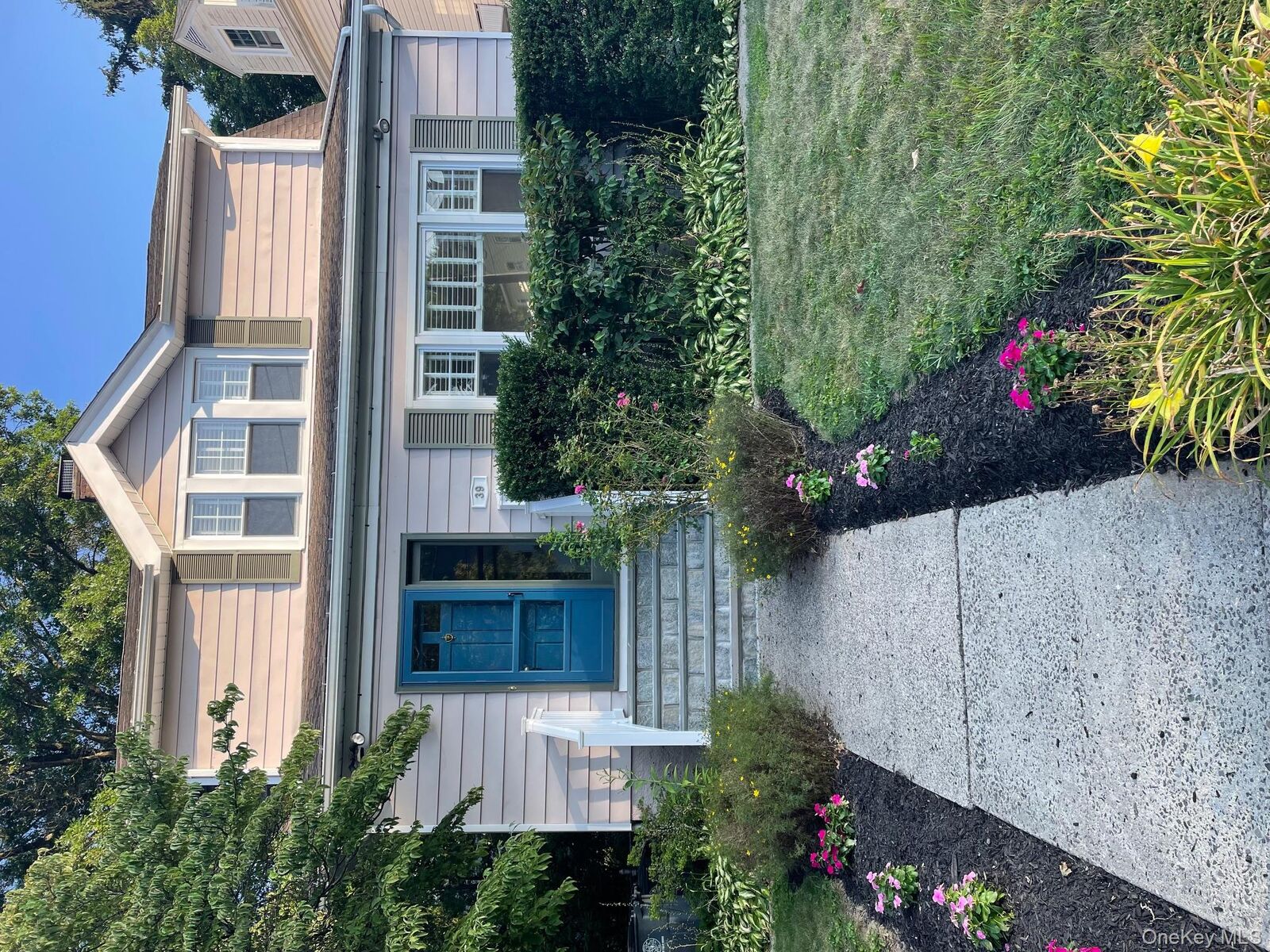 Property Photo:  39 Archer Avenue  NY 10603 