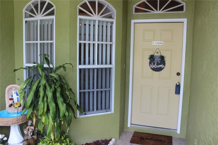 Property Photo: 1213 Sweet Gum Drive FL 33511