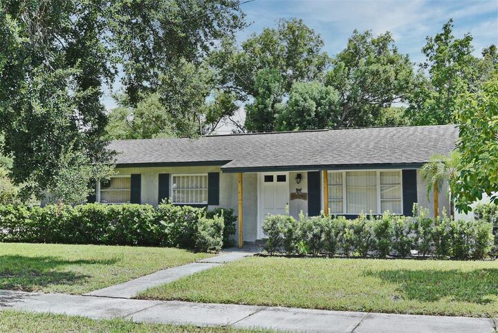 Property Photo: 800 Gaston Foster Road FL 32807