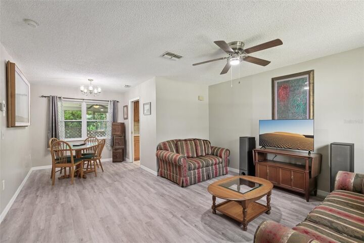 Property Photo:  6426 Meadowbrook Lane  FL 34653 