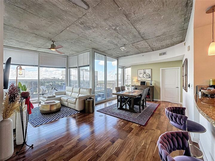 Property Photo:  155 S Court Avenue 1902  FL 32801 