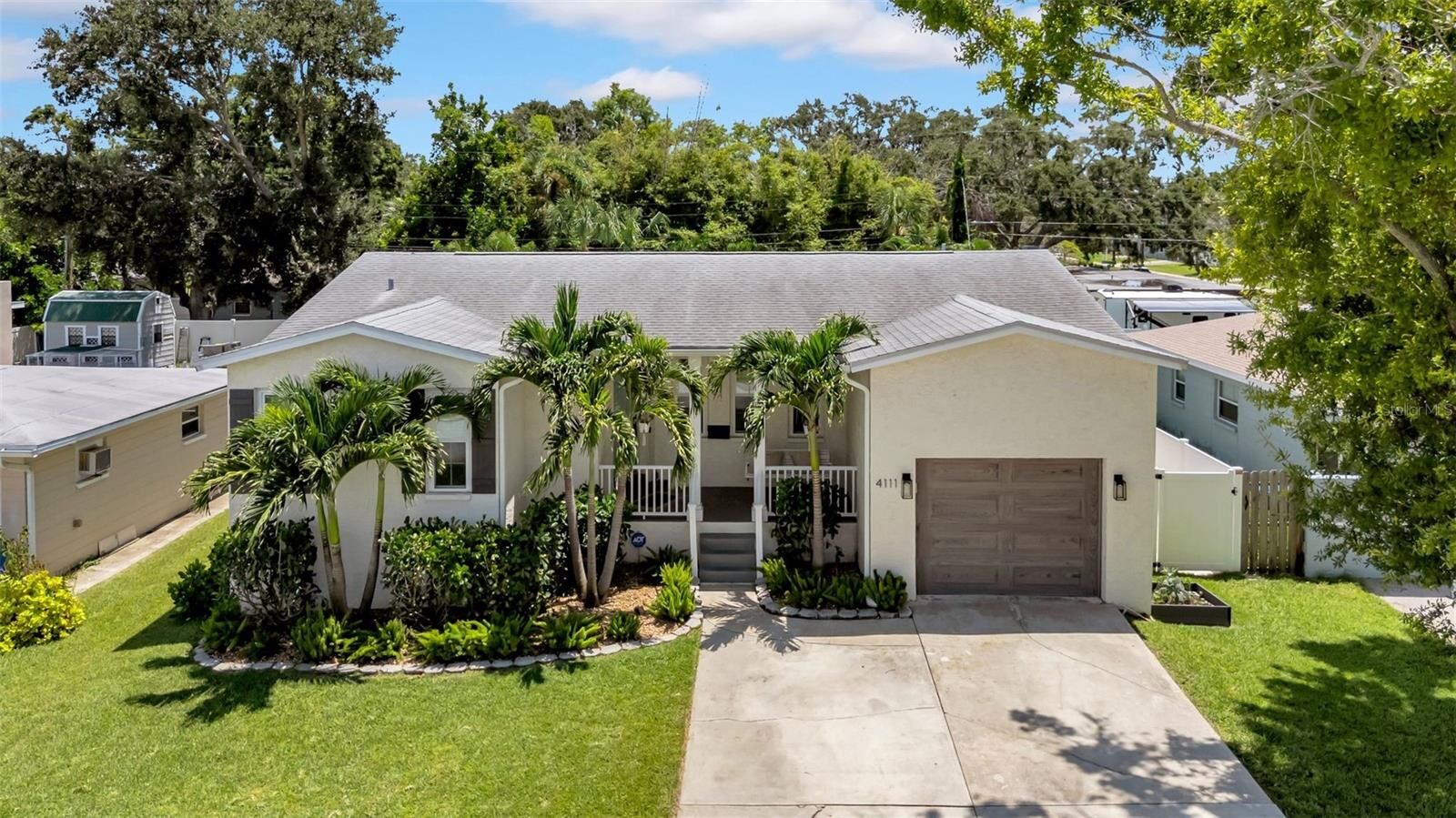Property Photo:  4111 Helena Street NE  FL 33703 