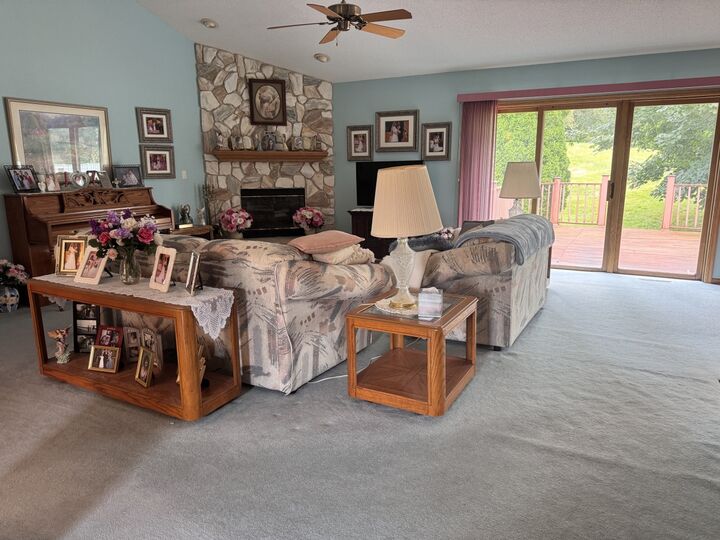 6764 S Yale Dr  Franklin WI 53132 photo