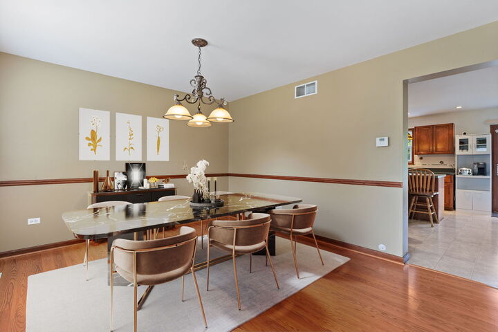 Property Photo:  377 Blackfoot Drive  IL 60490 