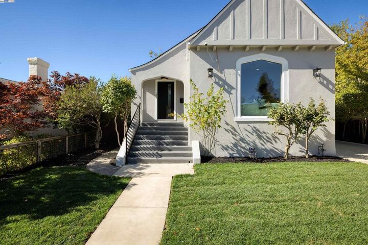 Property Photo: 135 Morningside Drive CA 94960-1508