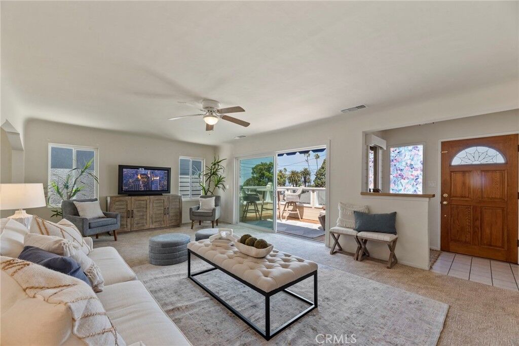 Property Photo: 902 10th Street CA 90254